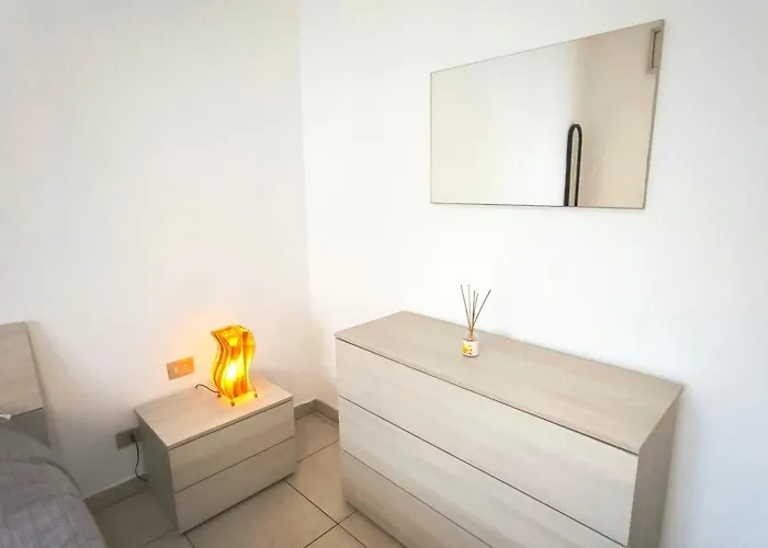 Portello Flat With Balcony Milán