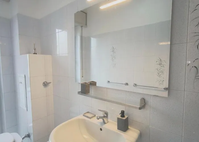 Portello Flat With Balcony *